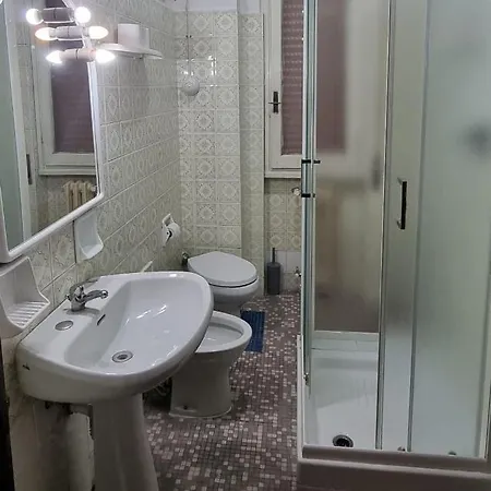 Indicatore Hotel 2*