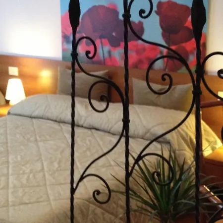 Indicatore Hotel 2*